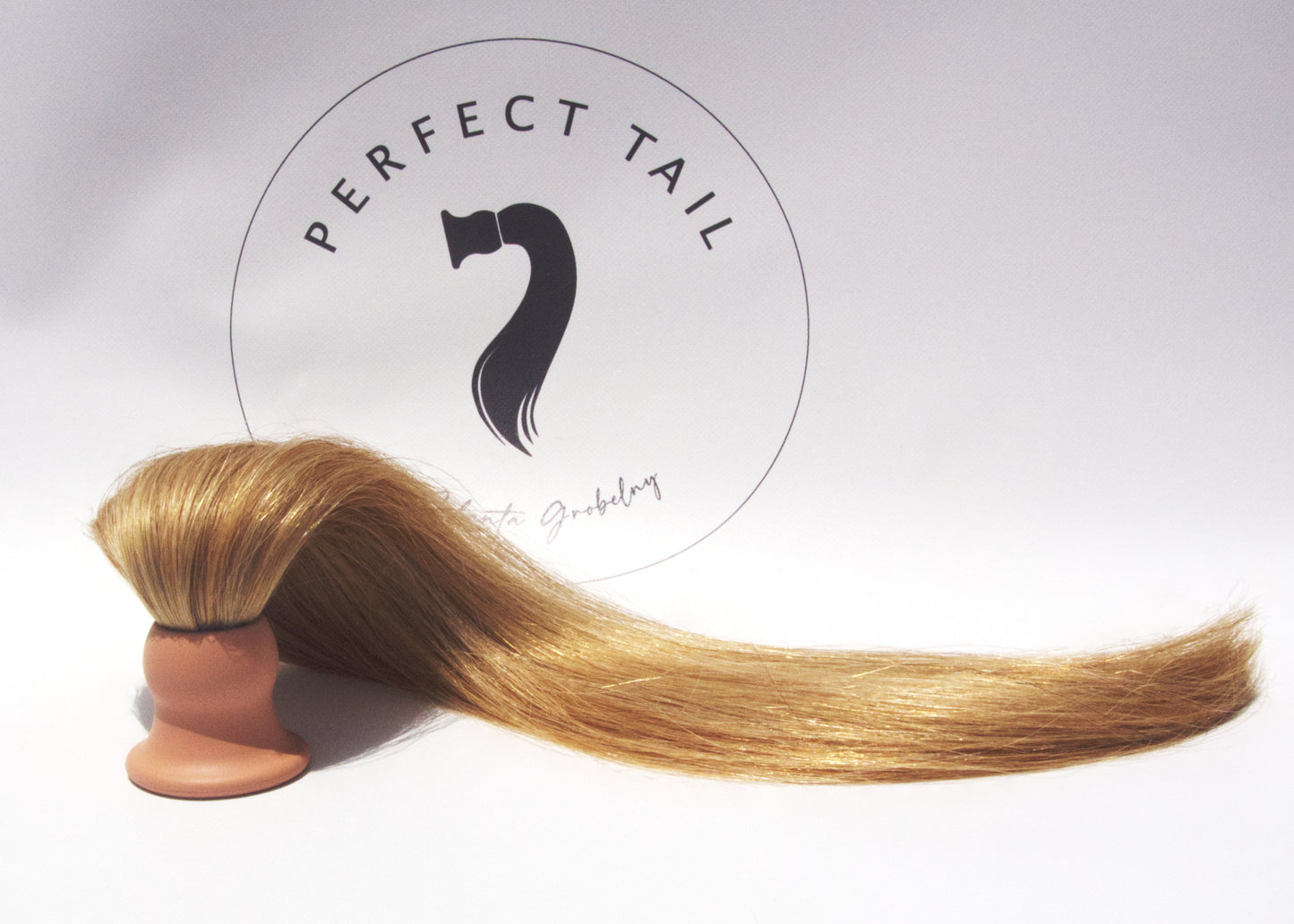 Perfect Tail Blond DB4